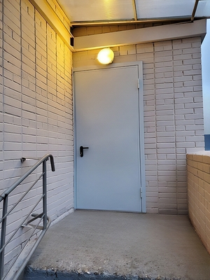 На уличном выходе На уличном выходе