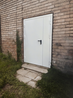 С двумя створками