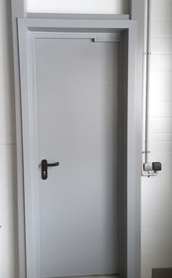 Дверь ei-60 с внутренней стороны Дверь ei-60 с внутренней стороны