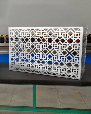 Белый короб