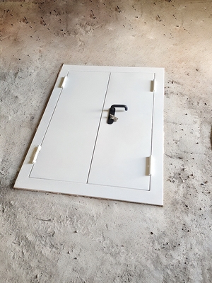 Люк с двумя створками Люк с двумя створками