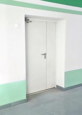 Двери для больницы