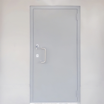 Однопольная дверь с ручкой-скобой Однопольная дверь с ручкой-скобой