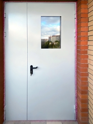 Остекленная дверь EI 60