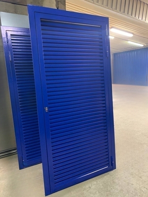 Партия дверей-жалюзи Партия дверей-жалюзи