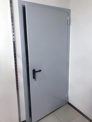 Пожаростойкая дверь серого цвета Пожаростойкая дверь серого цвета