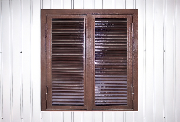 Жалюзийные ставни Жалюзийные ставни